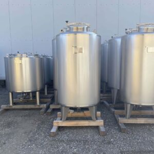 1000 liter tank i Syrafast 316