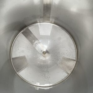 2000 liter tank i Syrafast 316