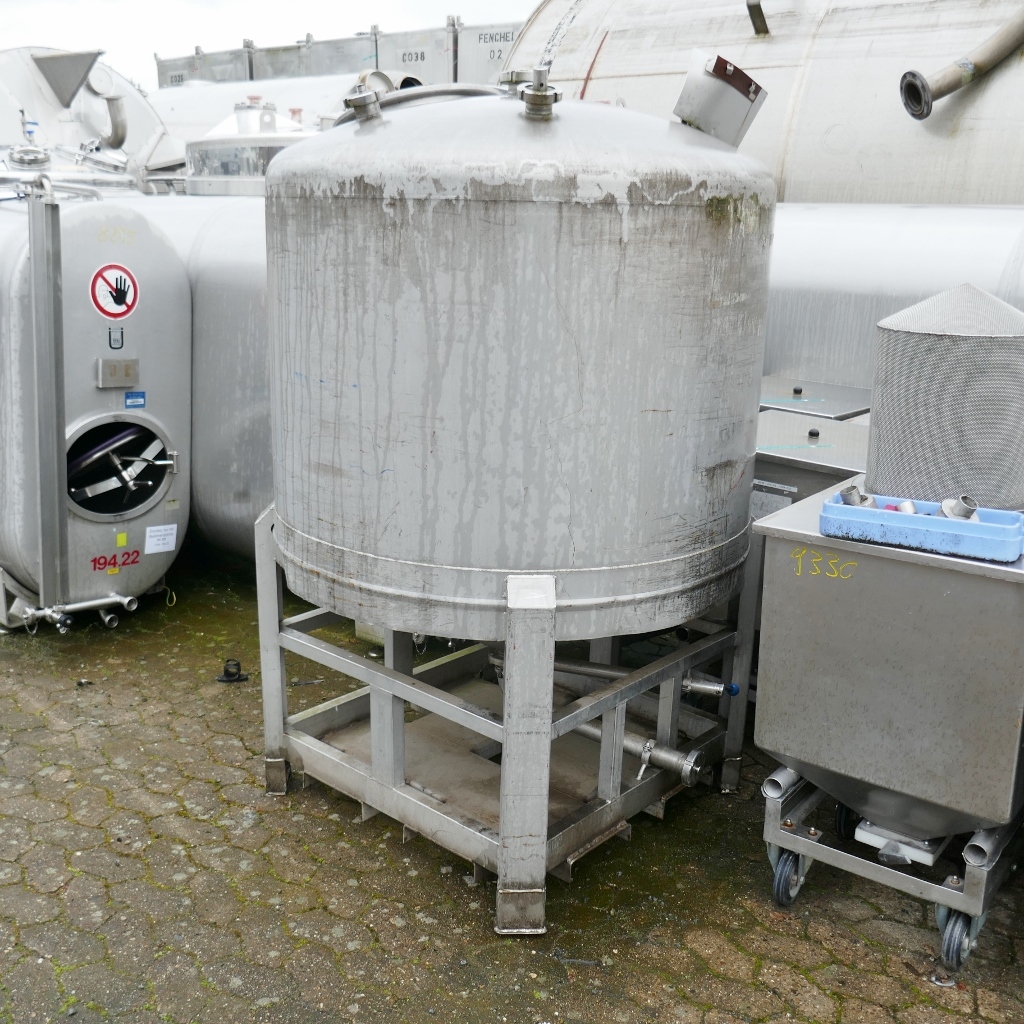 1225 liter tank i Syrafast 316
