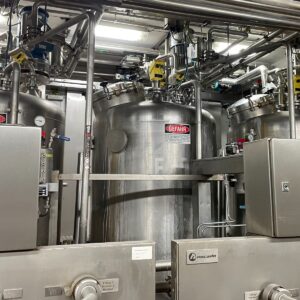 2400 liter tank i Syrafast 316