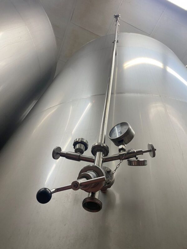 30000 liter tank i Syrafast 316
