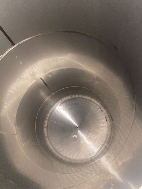 30000 liter tank i Syrafast 316