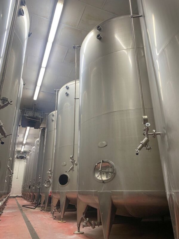30000 liter tank i Syrafast 316