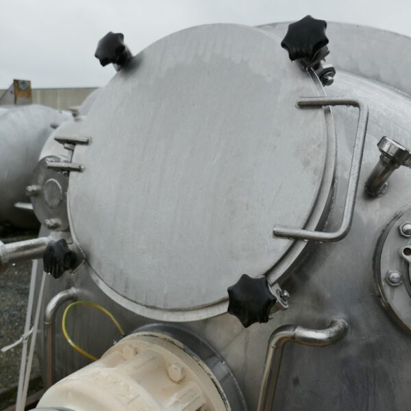 3230 liter tank i Syrafast 316