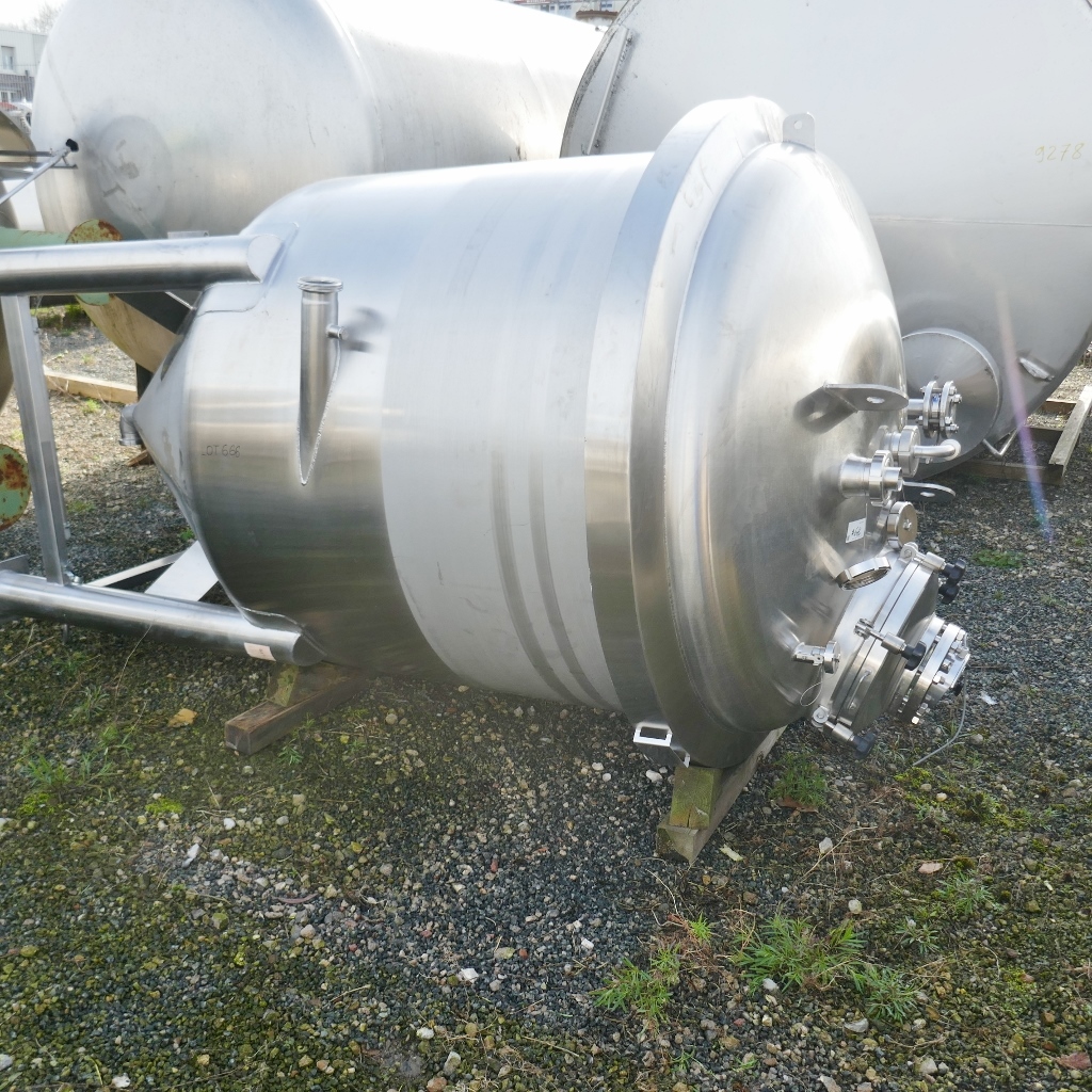3280 liter tank i Syrafast 316