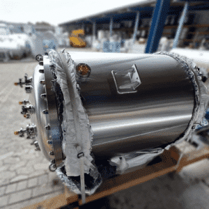 1040 liter tank i Syrafast 316