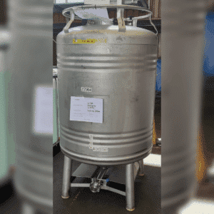 1000 liter tank i Syrafast 316