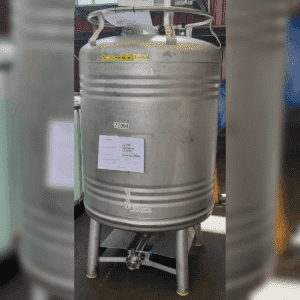 1000 liter tank i Syrafast 316