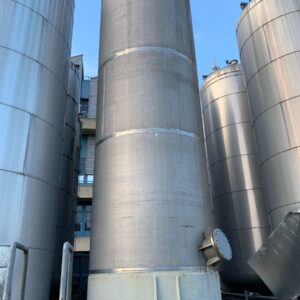 19000 liter tank i Syrafast 316