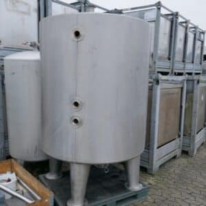 1660 liter tank i Syrafast 316