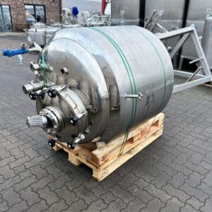800 liter tank i Syrafast 316