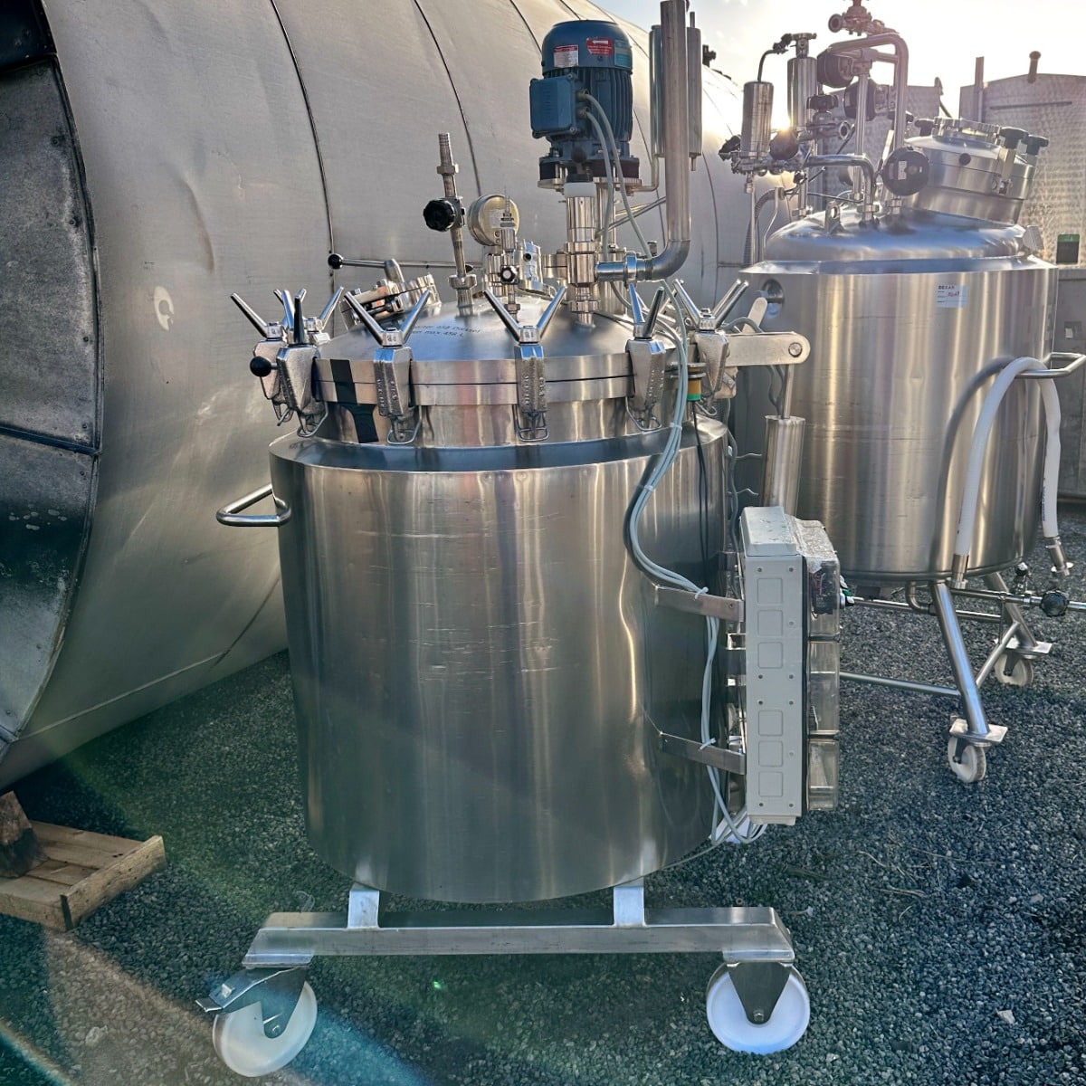458 liter tank i Syrafast 316