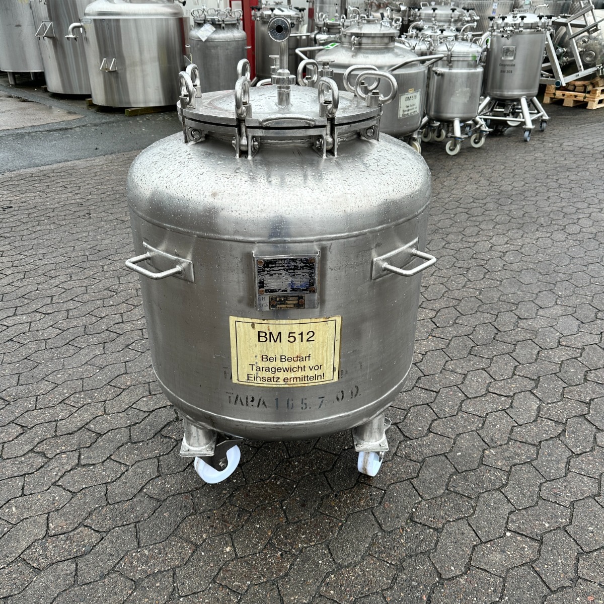 524 liter tank i Syrafast 316
