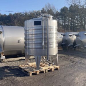 3300 liter tank i Syrafast 316