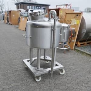 440 liter tank i Syrafast 316