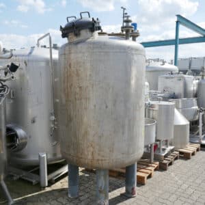 1813 liter tank i Syrafast 316