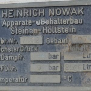 2500 liter tank i Syrafast 316