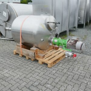1300 liter tank i Syrafast 316