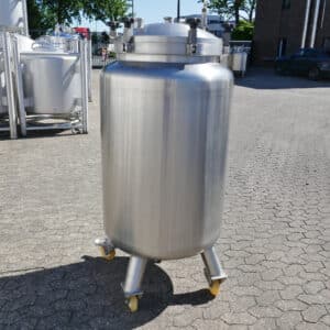 500 liter tank i Syrafast 316