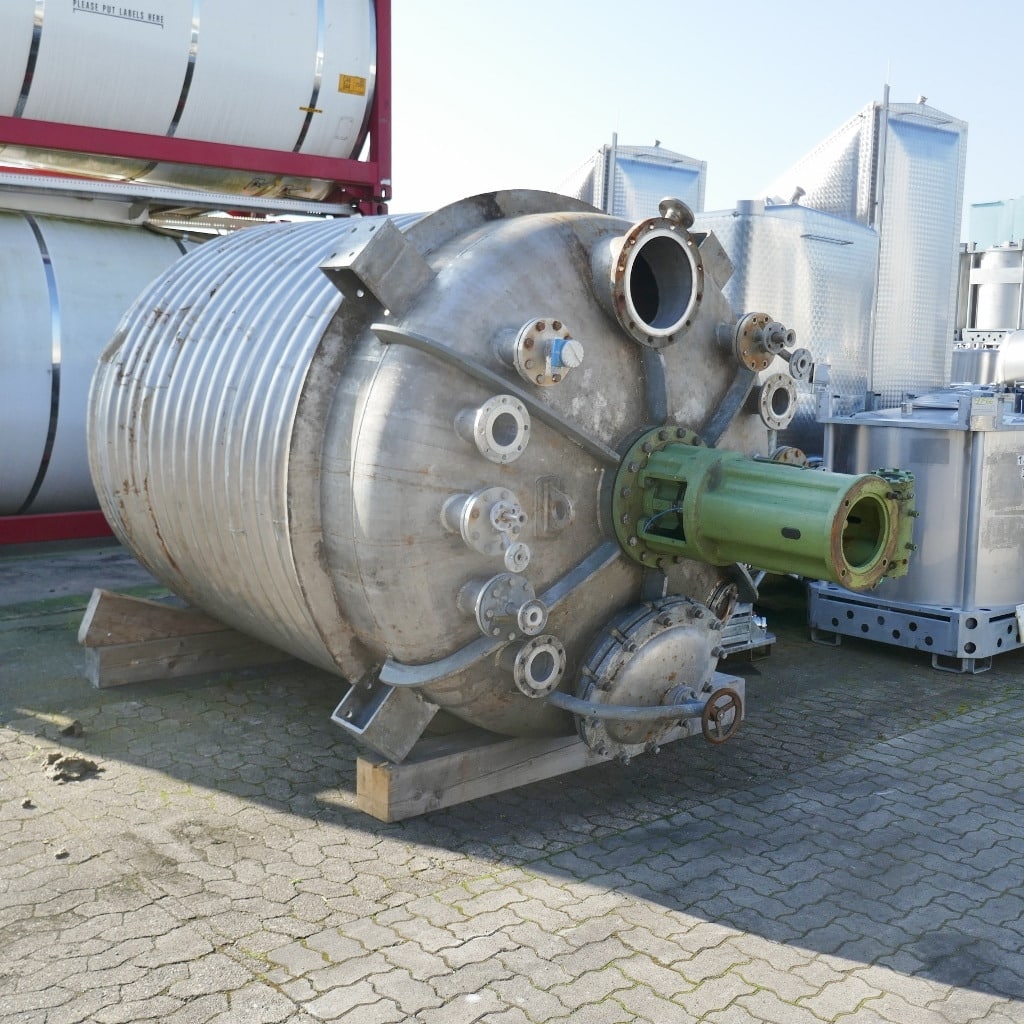 8550 liter tank i Syrafast 316
