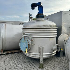 4413 liter tank i Syrafast 316