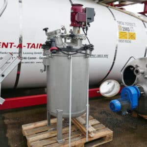 261 liter tank i Syrafast 316