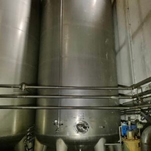 100000 liter tank i Syrafast 316