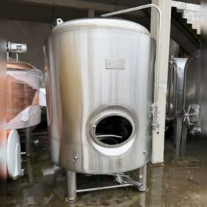 2000 liter tank i Rostfritt 304