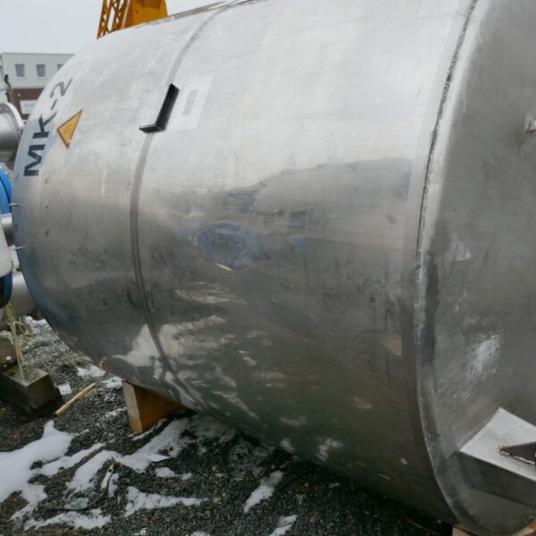 5700 liter tank i Syrafast 316