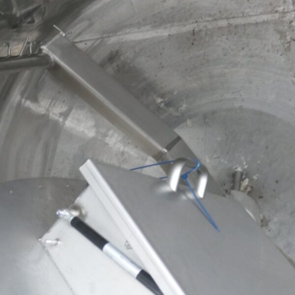 5700 liter tank i Syrafast 316