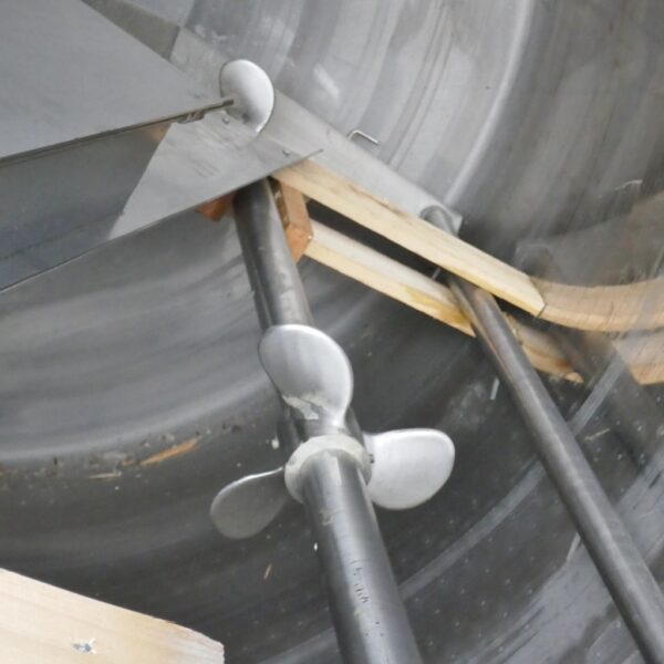 5700 liter tank i Syrafast 316
