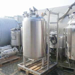 600 liter tank i Syrafast 316