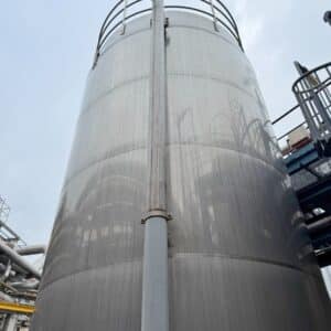 70000 liter tank i Syrafast 316