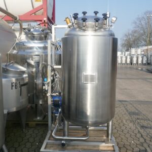 600 liter tank i Syrafast 316