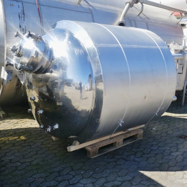 3200 liter tank in Acid-proof 316