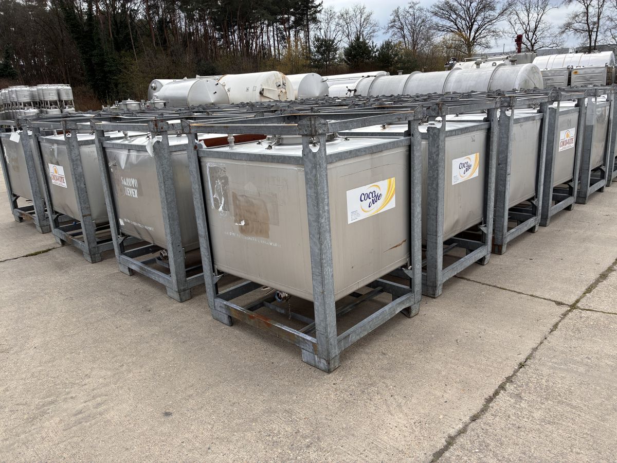 800 liters tank i rustfritt stål 304