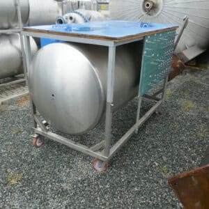 1020 liters tank i rustfritt stål 304