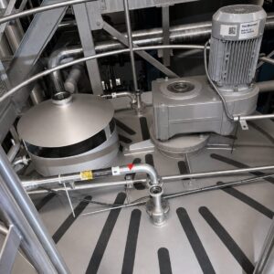 15000 liter tank i Syrafast 316