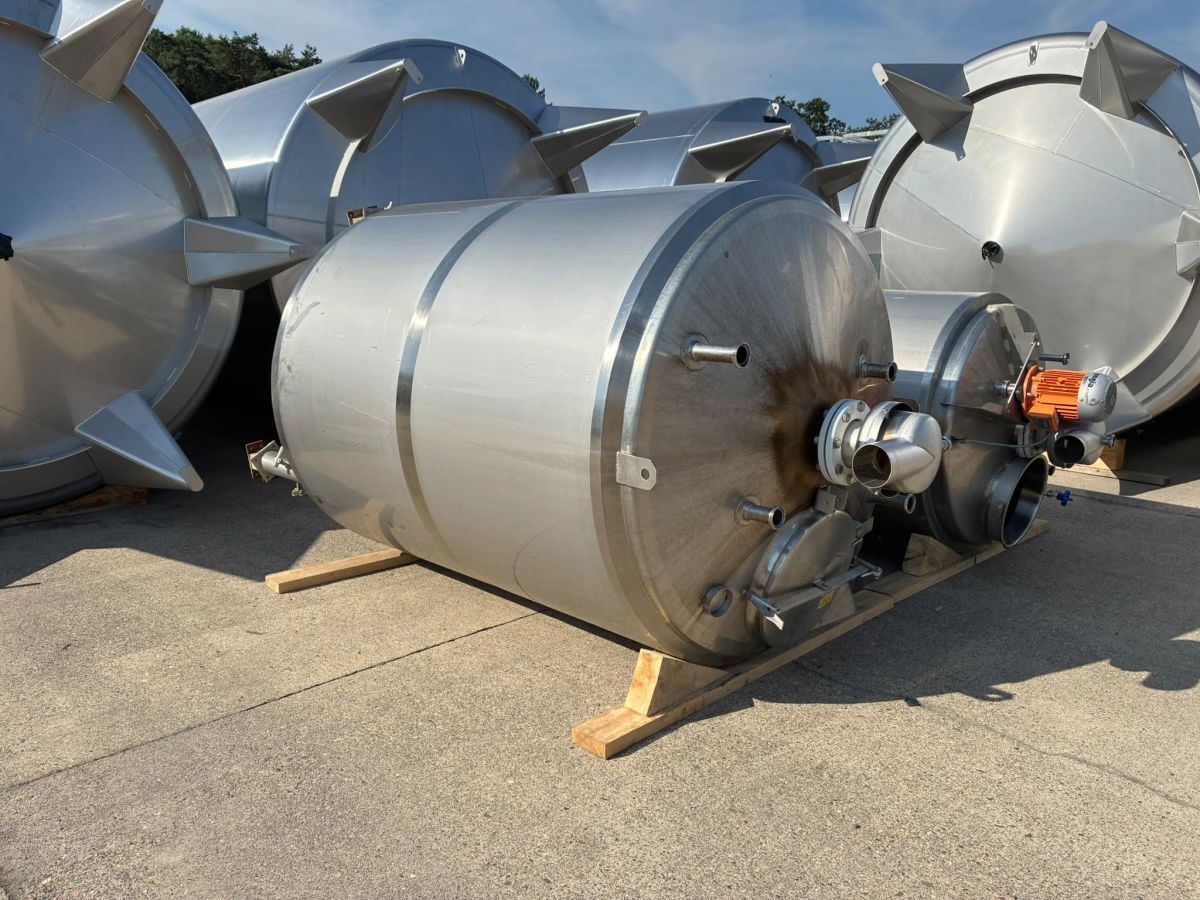 4000 liter tank i Rostfritt 304