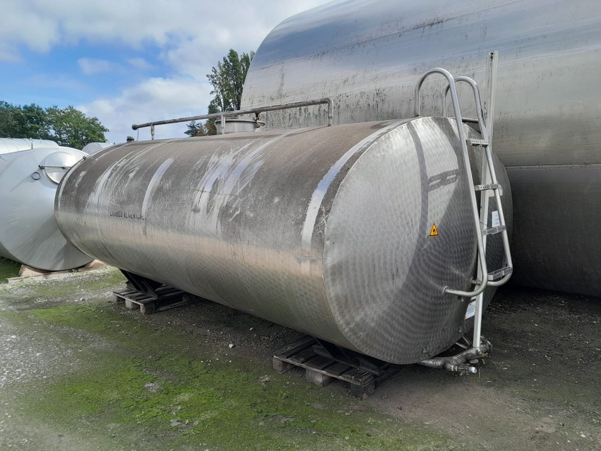 10000 liter tank i Rostfritt 304