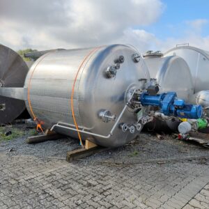 10000 liter tank i Syrafast 316