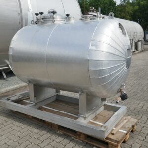 1690 liter tank i Syrafast 316