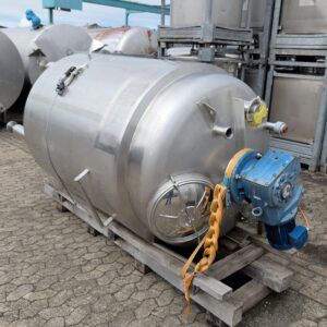 2500 liter tank i Syrafast 316