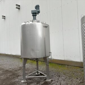 2500 liter tank i Syrafast 316