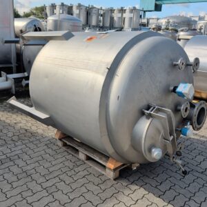 2700 liter tank i Syrafast 316