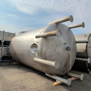 53000 liter tank i Syrafast 316