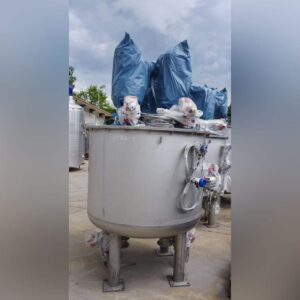 1100 liter tank i Rostfritt 304