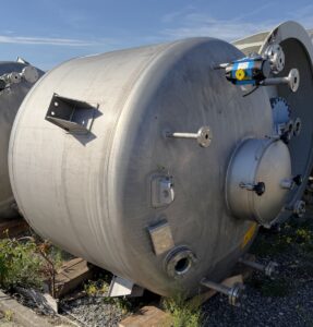 3380 liter tank i Syrafast 316