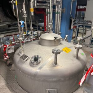 3380 liter tank i Syrafast 316