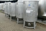 1000 liter tank i Syrafast 316